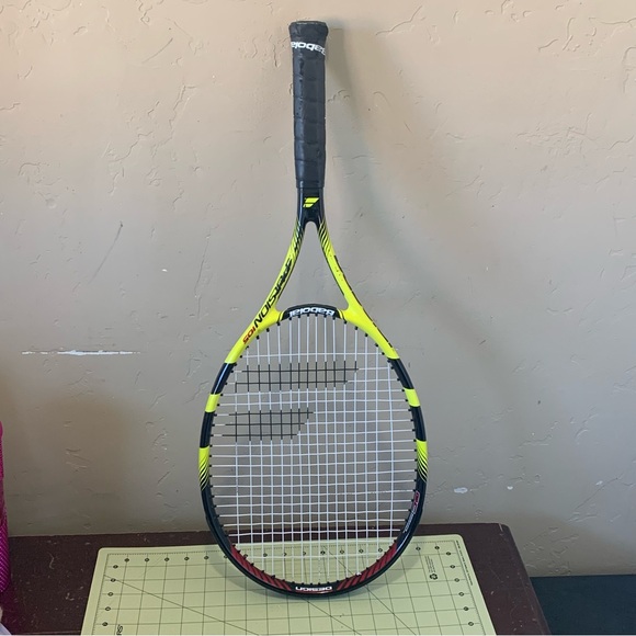 Babolat Pulsion 105 Tennis Racket Yellow Black Racquet 102.3 sq in Head-size - Picture 2 of 8